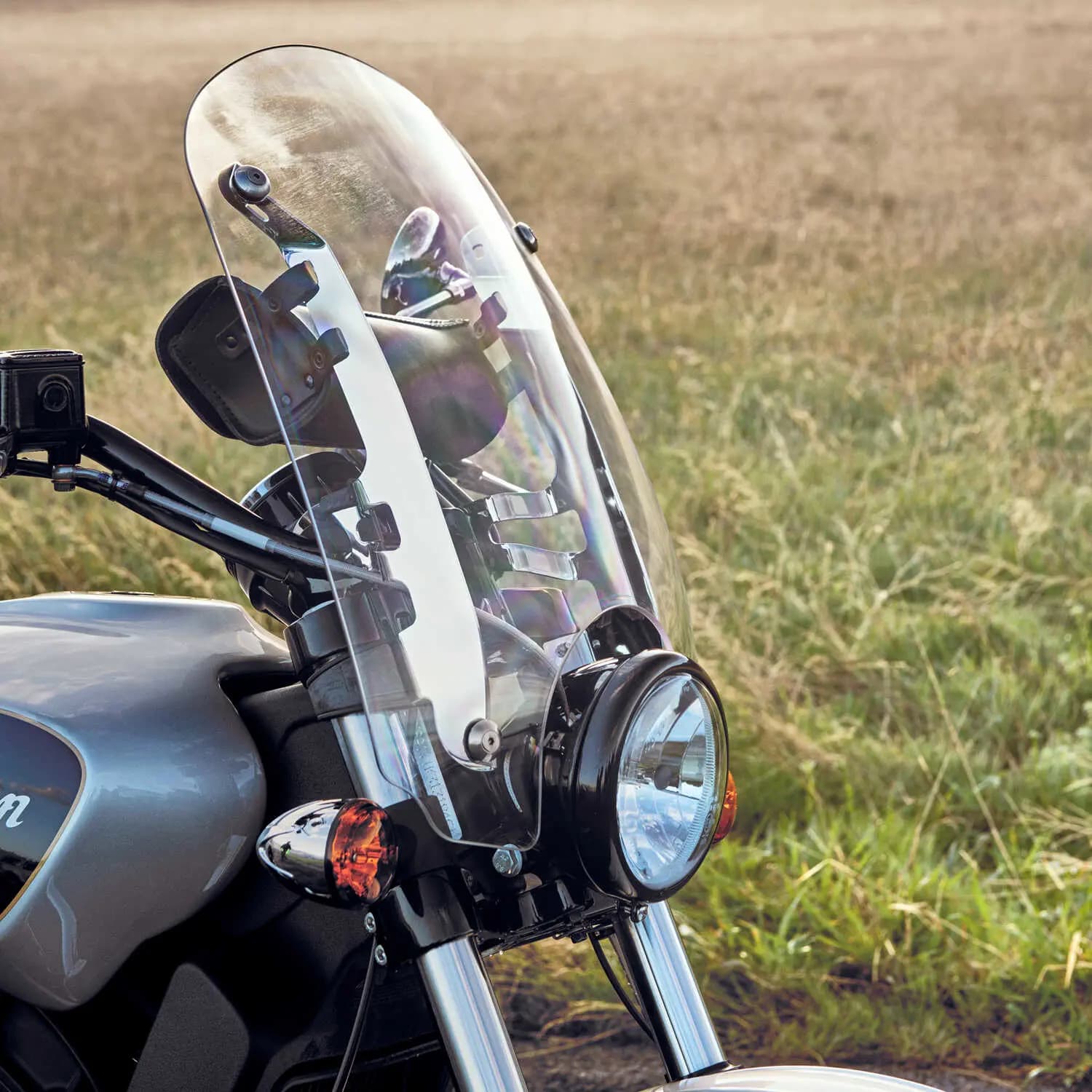 How a Proper Windshield for Motorcycle Protects Against Wind and Rain