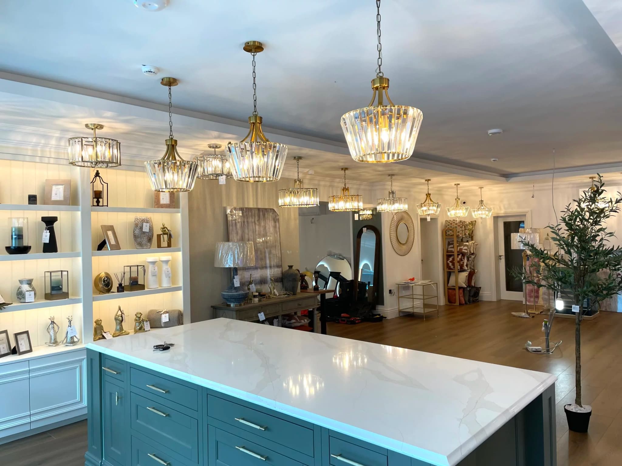 Shop ModernLighting to Elevate Your Home Ambiance