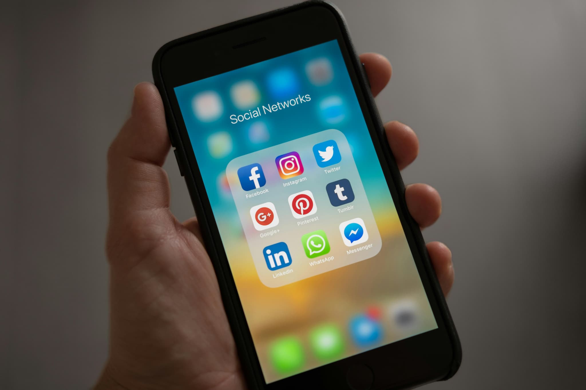 Sell My Old Phone For Cash – Fast and Transparent Process