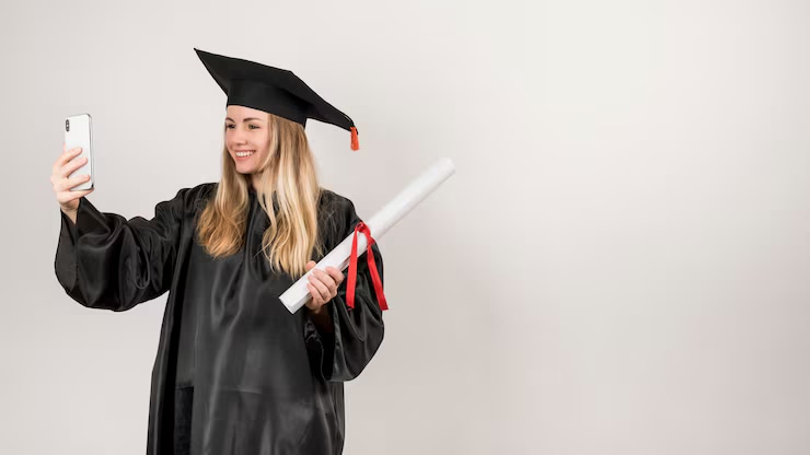 假学位 vs Official Transcript Replacement from BuyDiploma