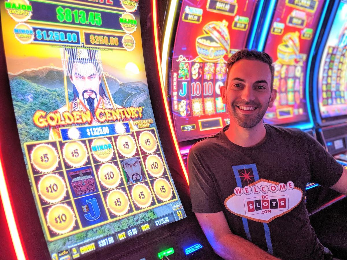Navigating Online Slot Casinos: Tips and Tricks