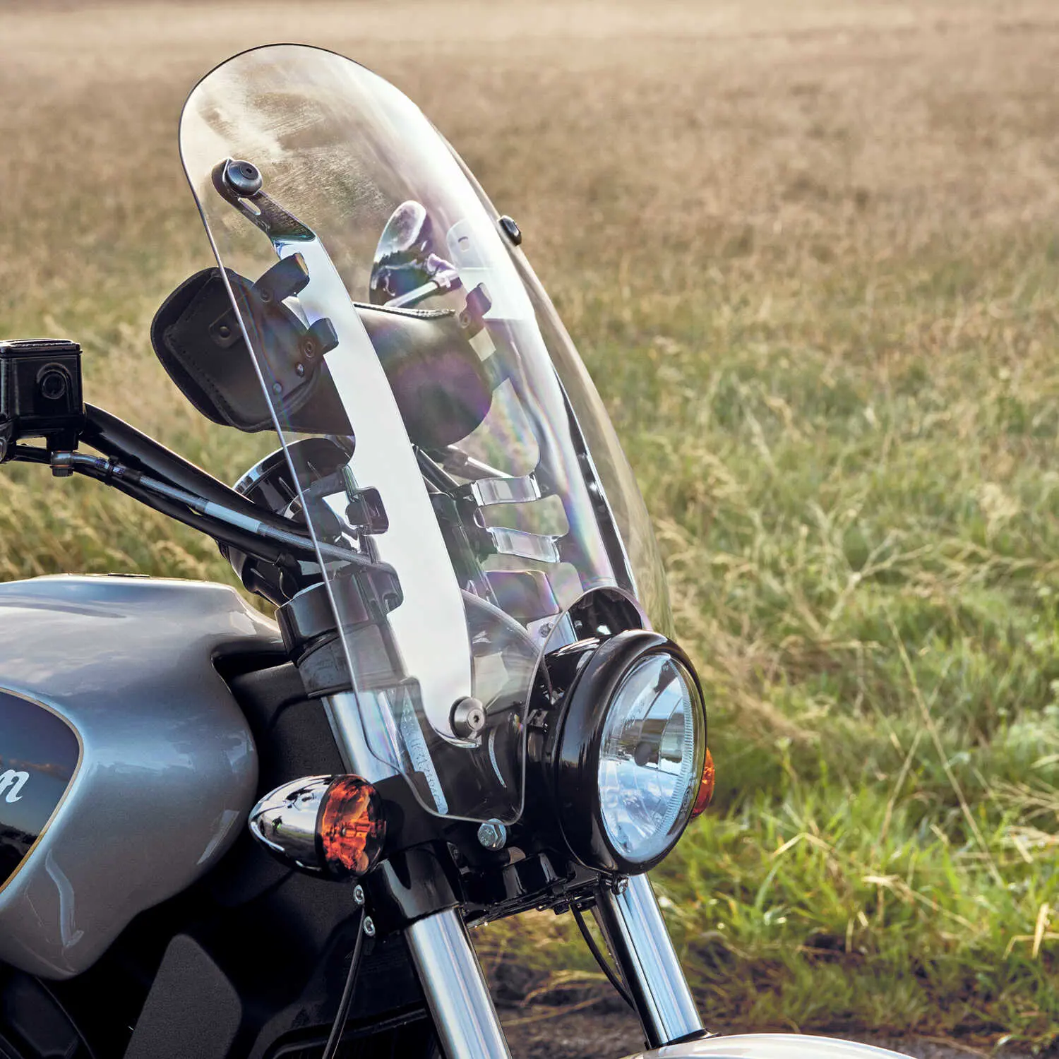 How a Proper Windshield for Motorcycle Protects Against Wind and Rain