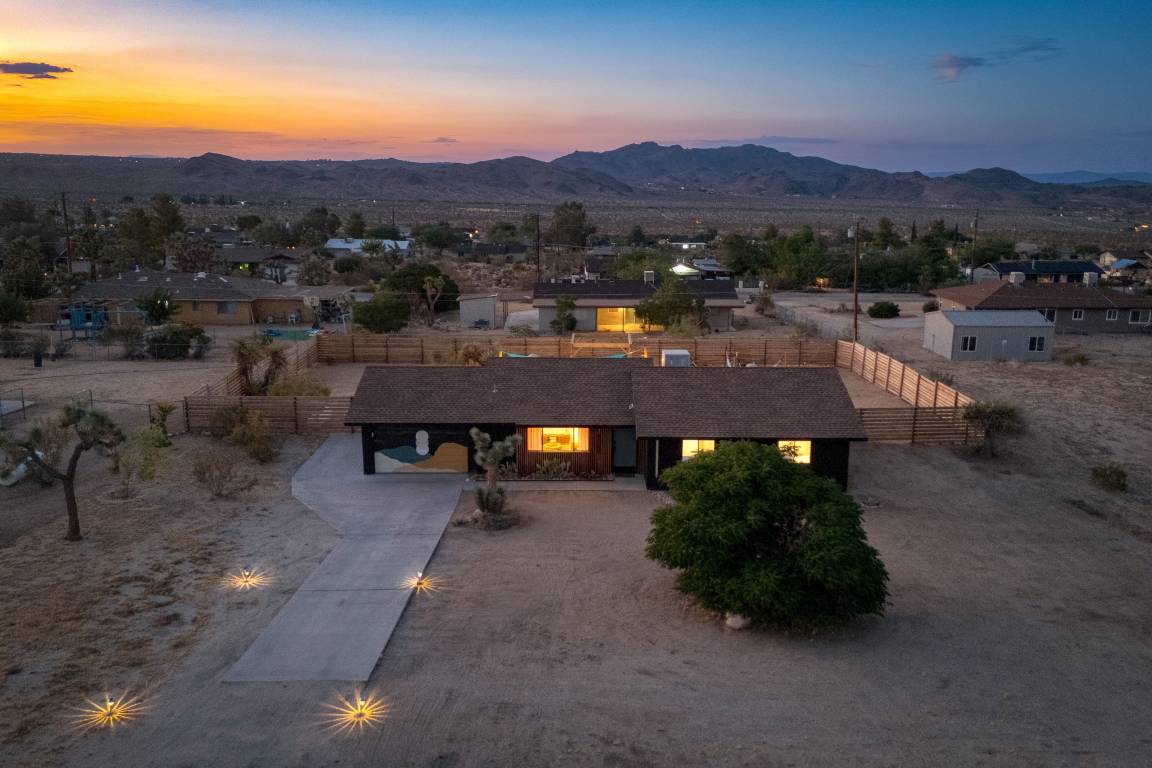 Joshua Tree Cohost Company | Simplifying Hosting &amp; Boosting Profits