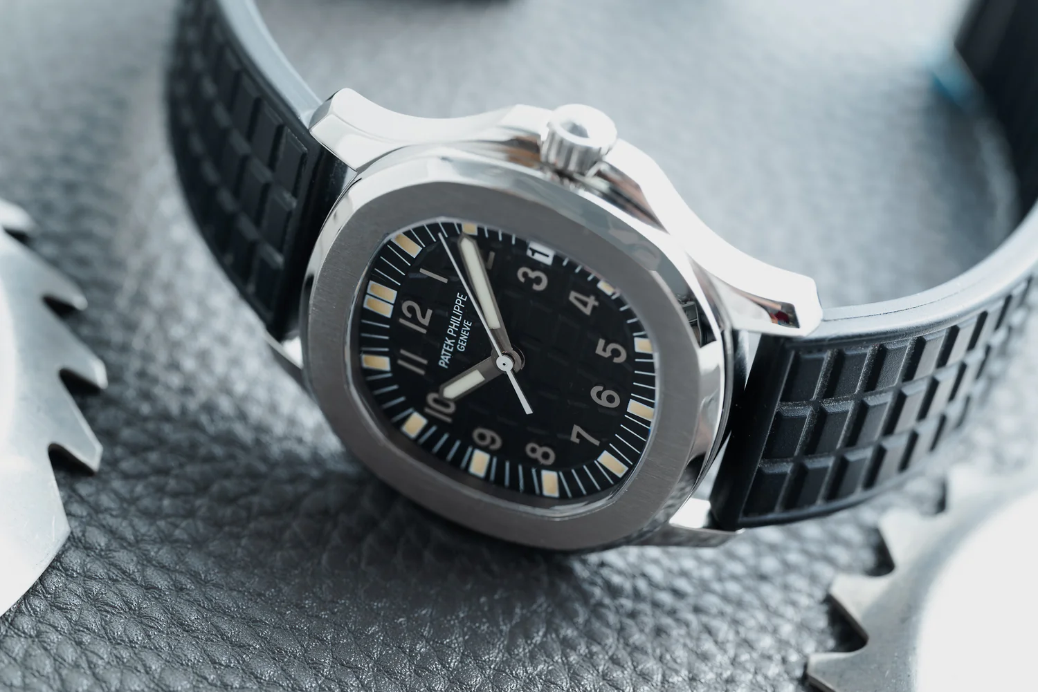 How to Choose the Right Patek Philippe Rubber Strap for Your Style