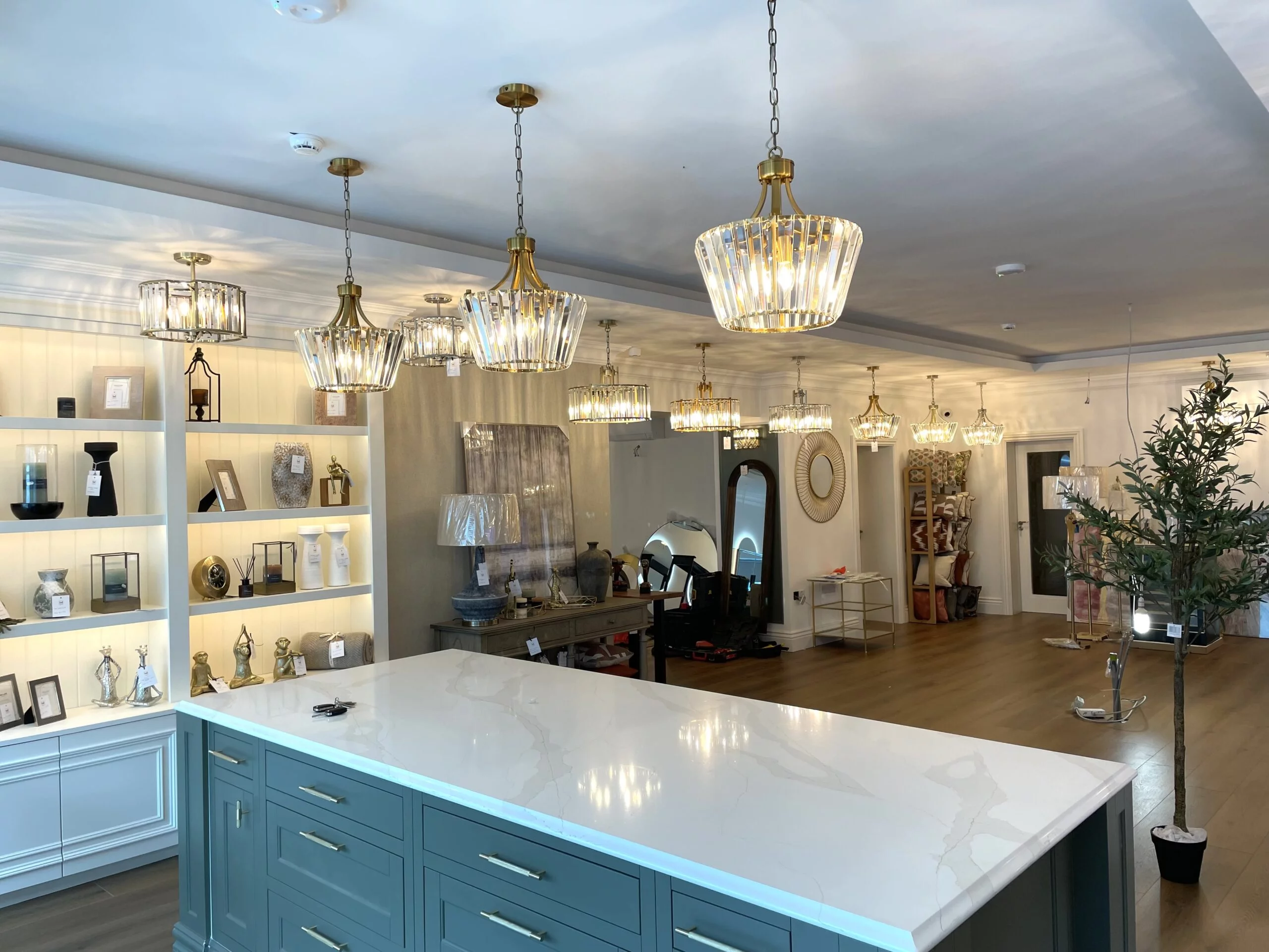 Shop ModernLighting to Elevate Your Home Ambiance