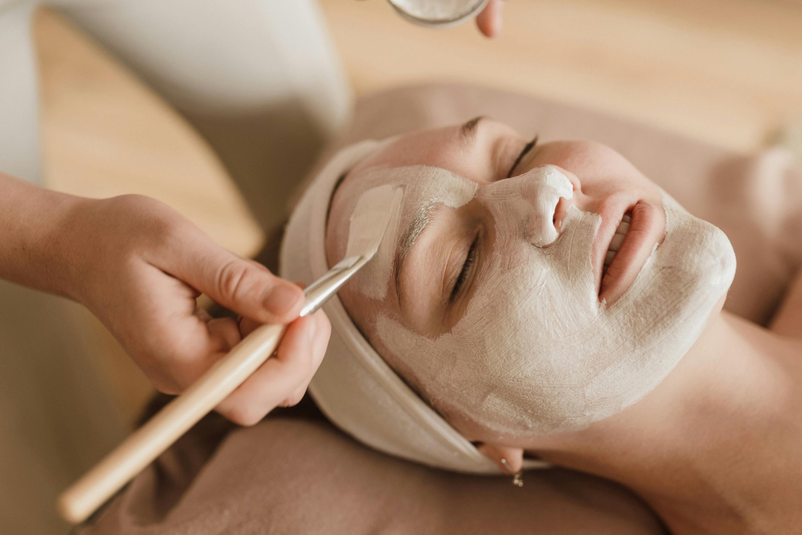 Experience Hydrodermabrasion Near Me for Radiant Skin