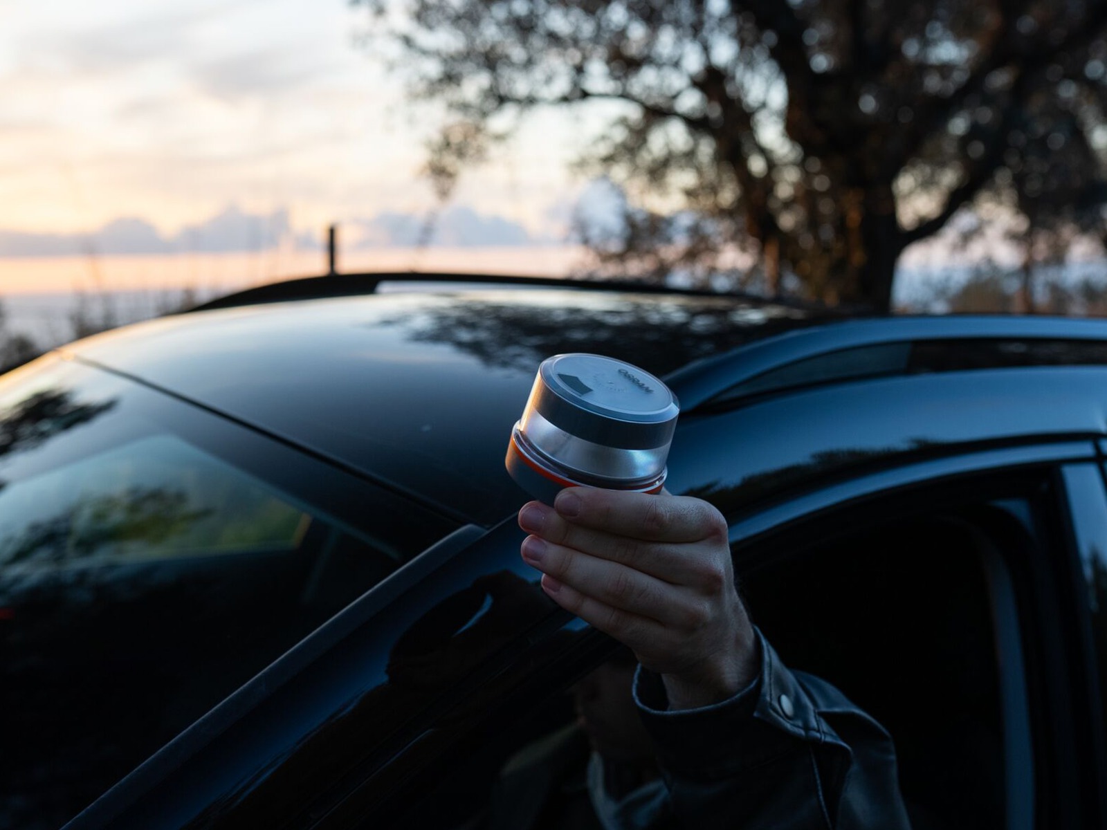 V16 Warnleuchte: Neue Sicherheitsstandards für Fahrzeuge in Deutschland